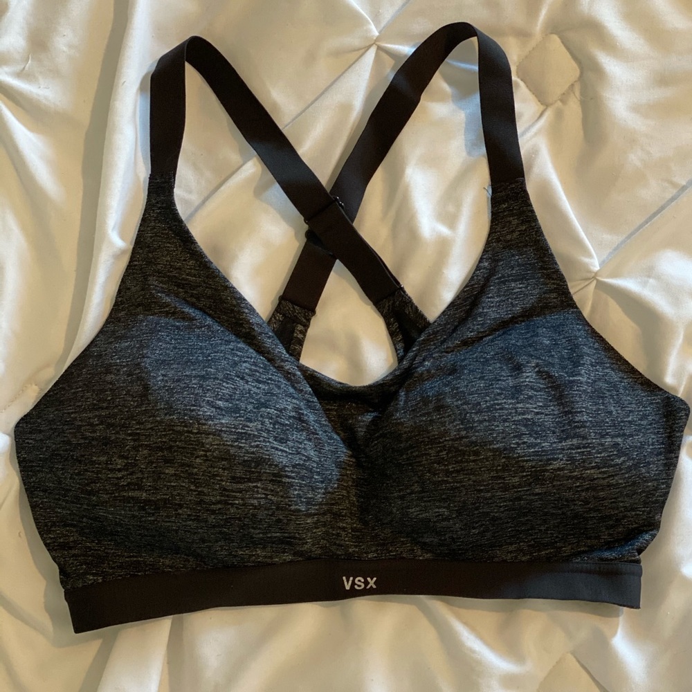 Victoria’s Secret sport sports bra